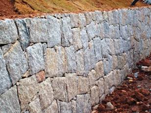 muro de pedra  Tecpar Pavimentação Ecológica