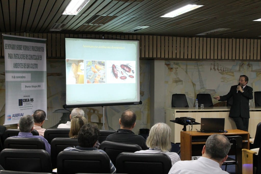 Seminario climatizacao de ambientes - Atividade chamou a atenção para os riscos da falta de manutenção